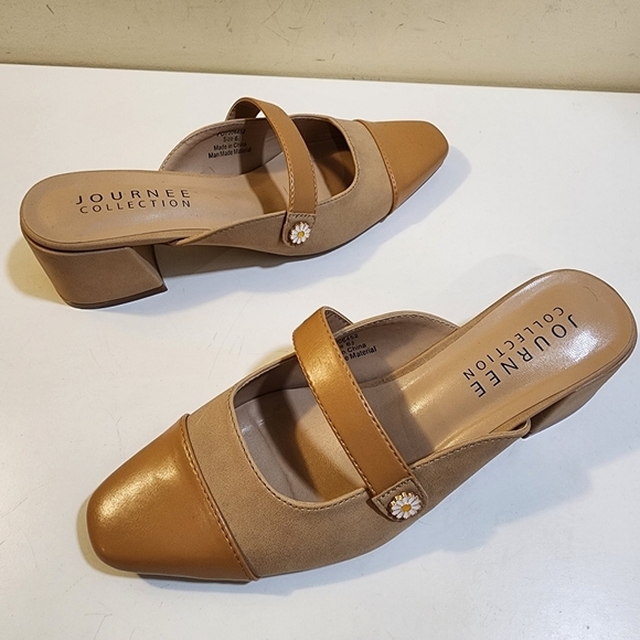JOURNEY COLLECTION Beige Slip one Vintage style Block Heels shoes 6 1/2 - Picture 1 of 14